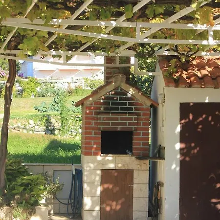 With A Parking Space Mlini, Dubrovnik - 8543 *