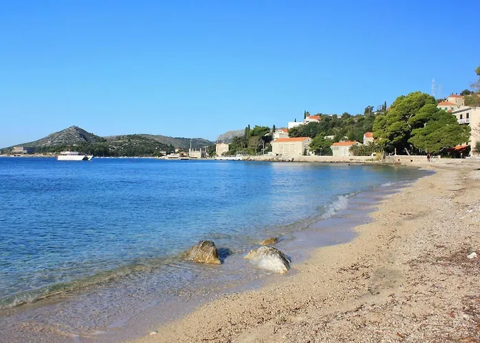 Apartament With A Parking Space Mlini, Dubrovnik - 8543 Mlini